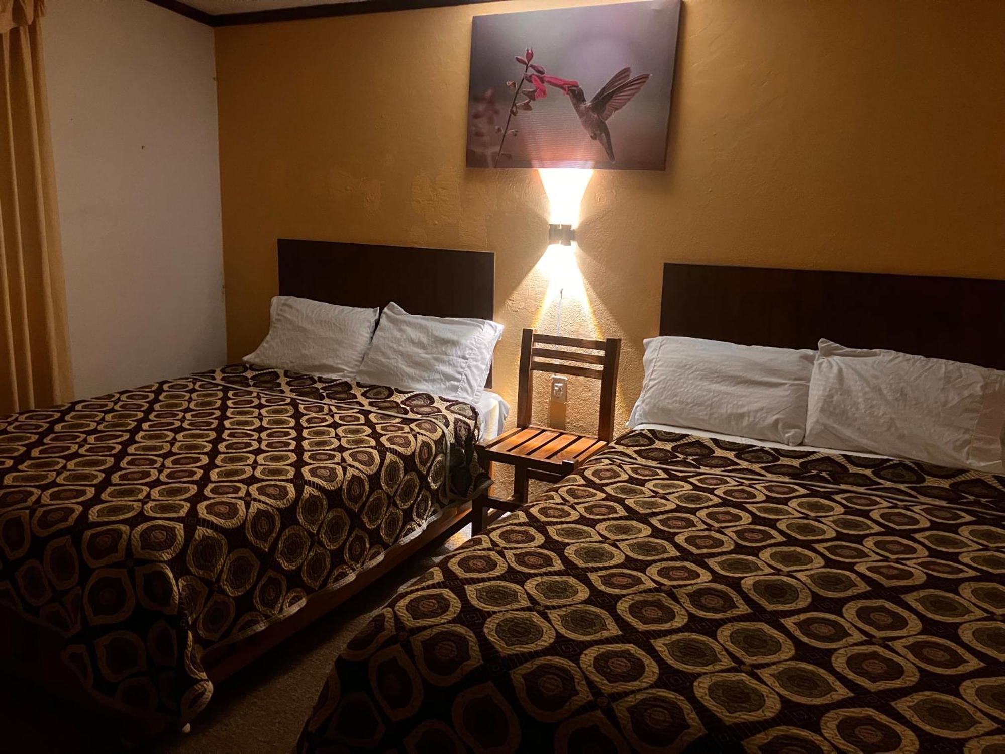 Hotel Santa Fe 奇格纳瓦潘 外观 照片