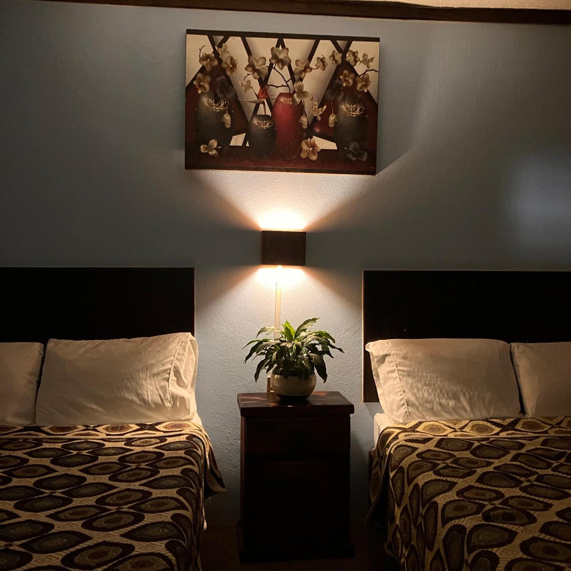 Hotel Santa Fe 奇格纳瓦潘 外观 照片