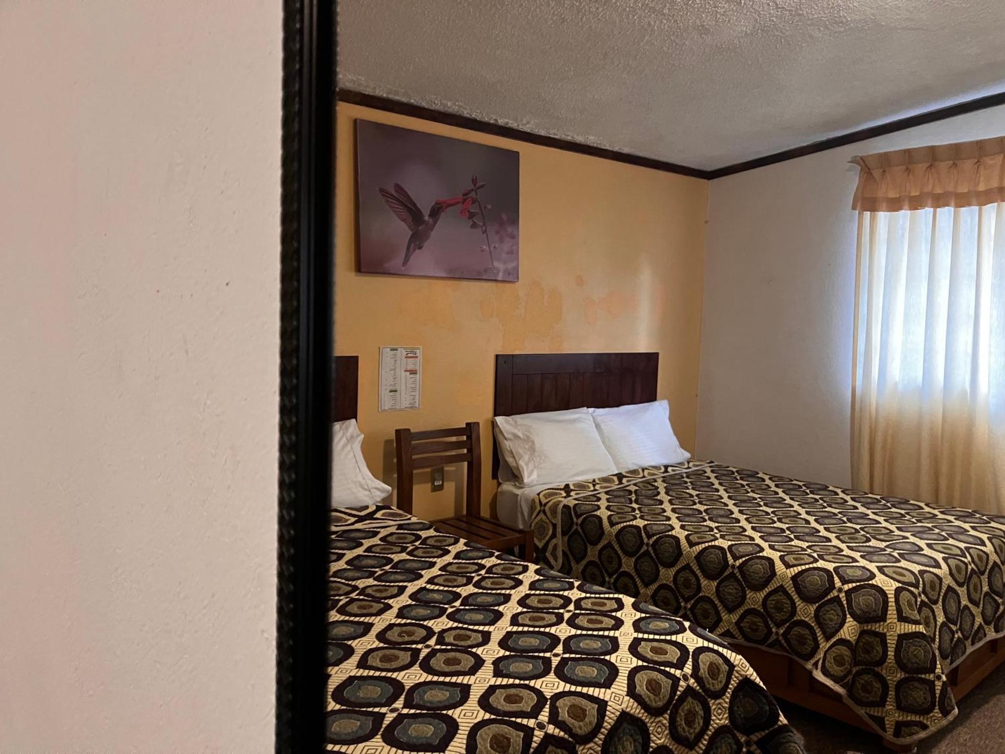 Hotel Santa Fe 奇格纳瓦潘 外观 照片