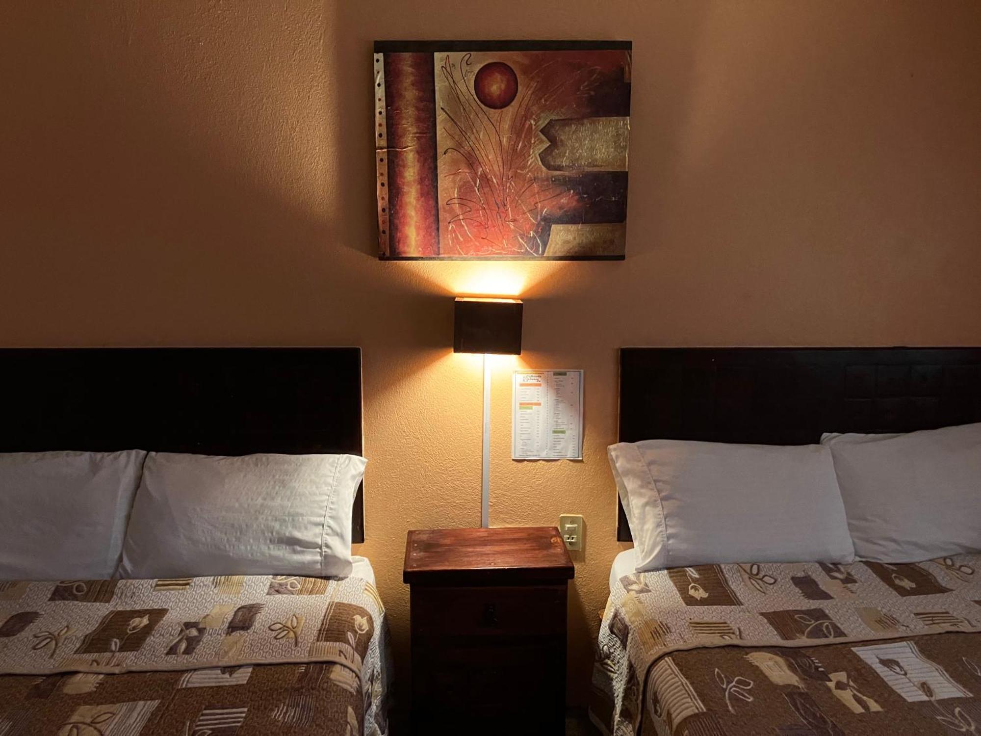 Hotel Santa Fe 奇格纳瓦潘 外观 照片