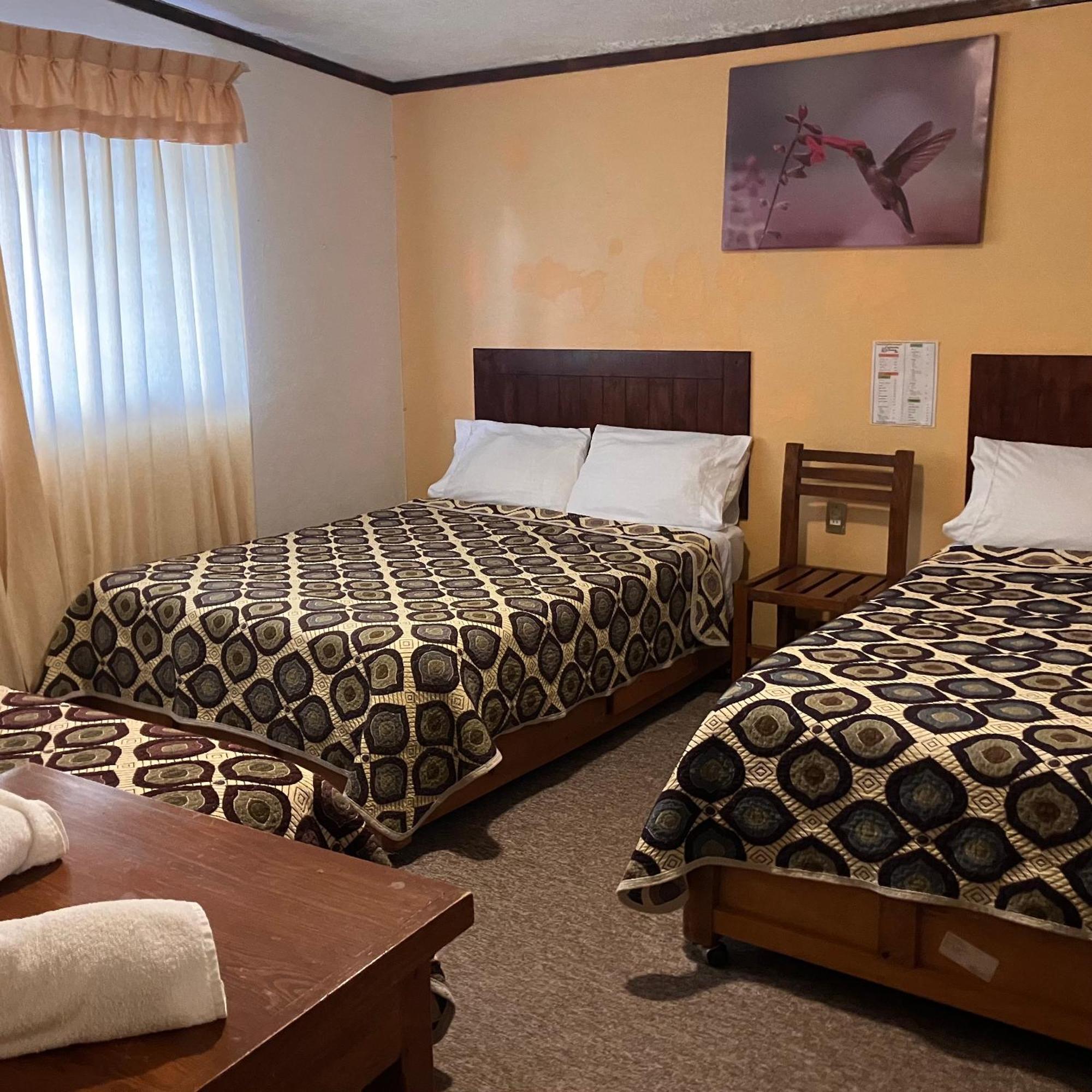 Hotel Santa Fe 奇格纳瓦潘 外观 照片