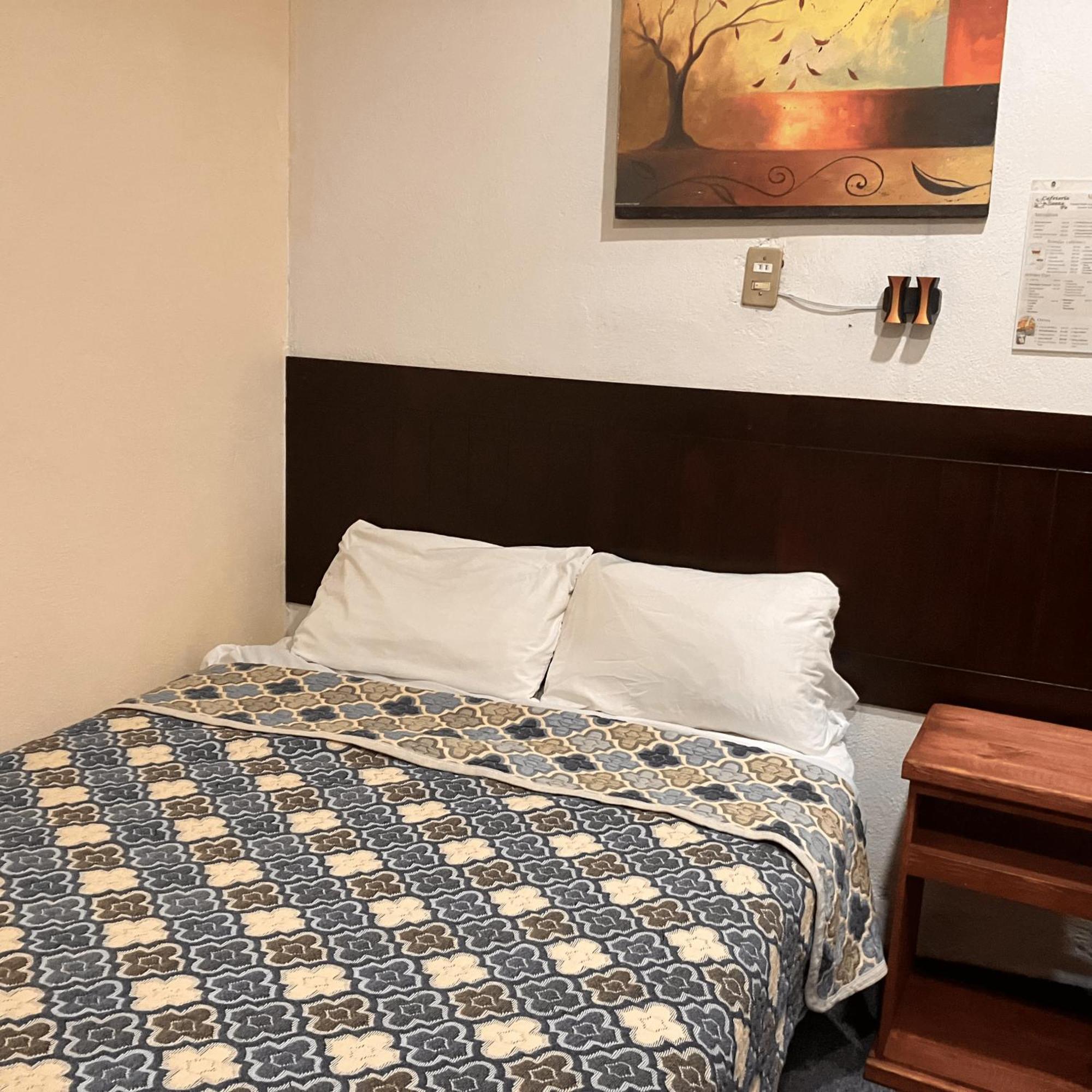 Hotel Santa Fe 奇格纳瓦潘 外观 照片